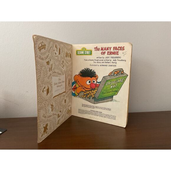 Vintage 1979 Sesame Street Jim Henson HC Little Golden Book-Many Faces Of Ernie - Picture 4 of 4